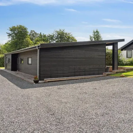 Holiday home Vesa - 2-4km From The Sea By Interhome *