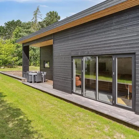 Holiday home Vesa - 2-4km From The Sea By Interhome